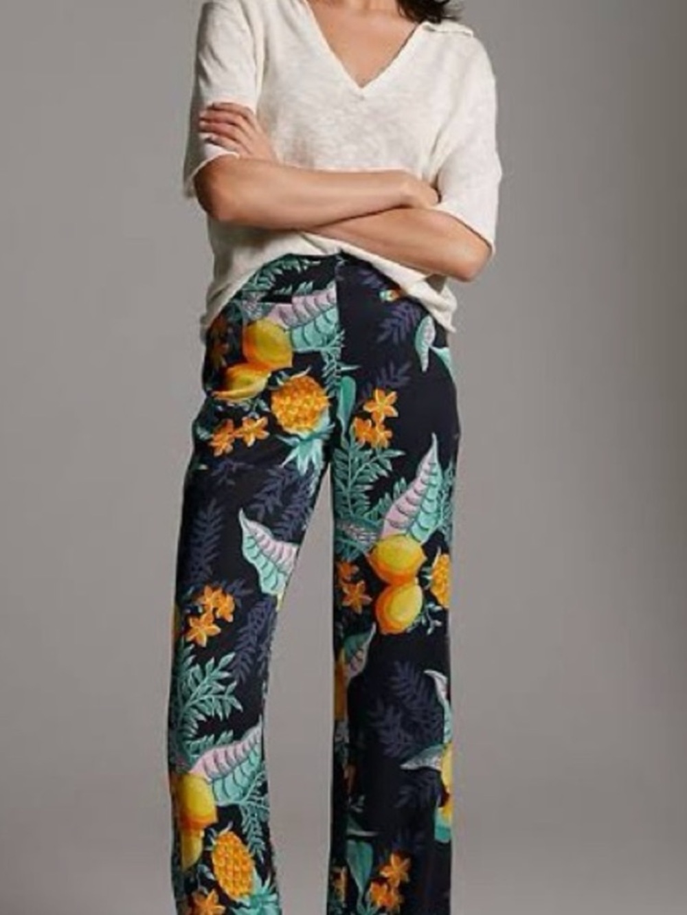 Maeve by Anthropologie Navy Wide-Leg Tropical Fruit Print Pants. Size 12